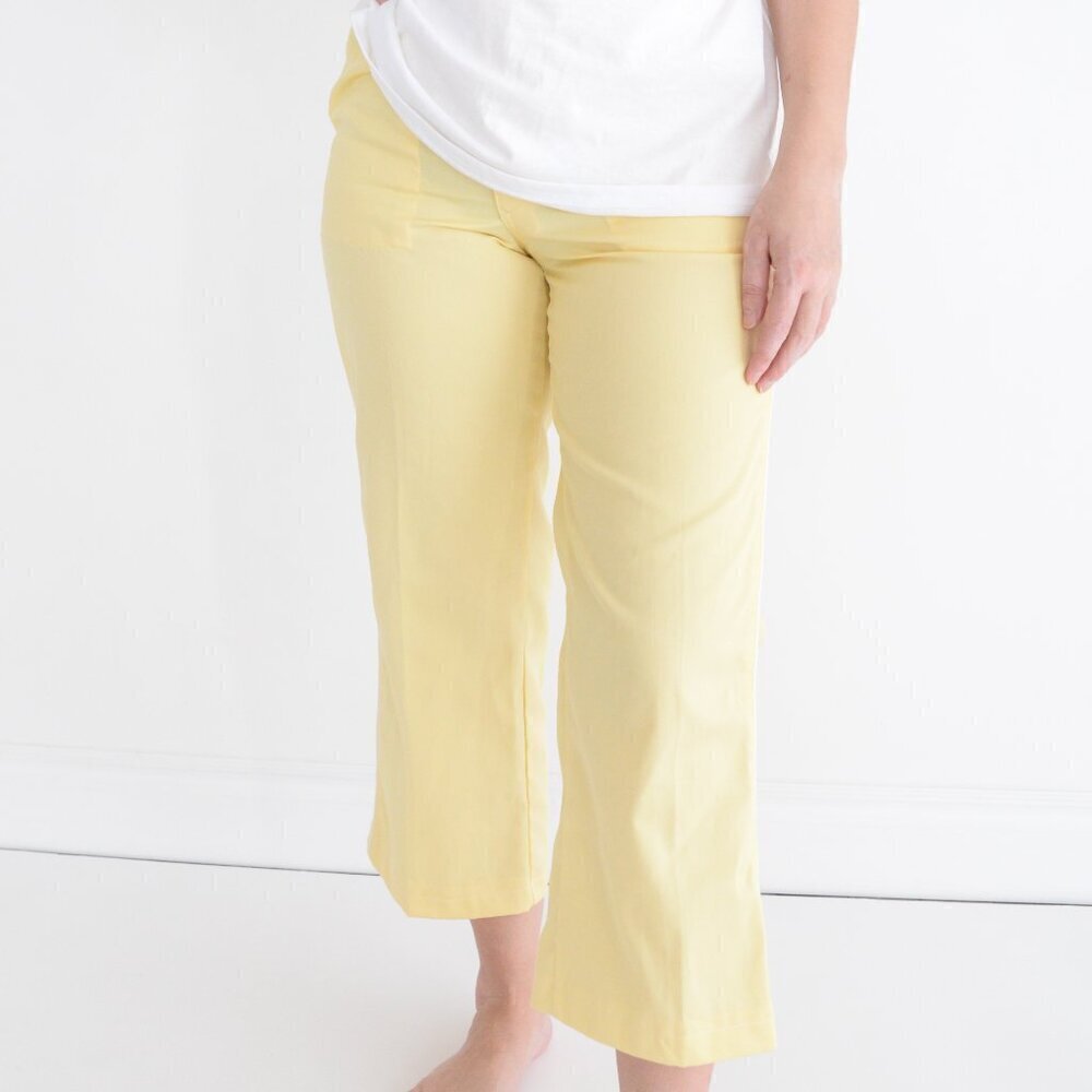 Vintage 80s Court Club Yellow Elastic Waist Capri Pants with Piping Detail S